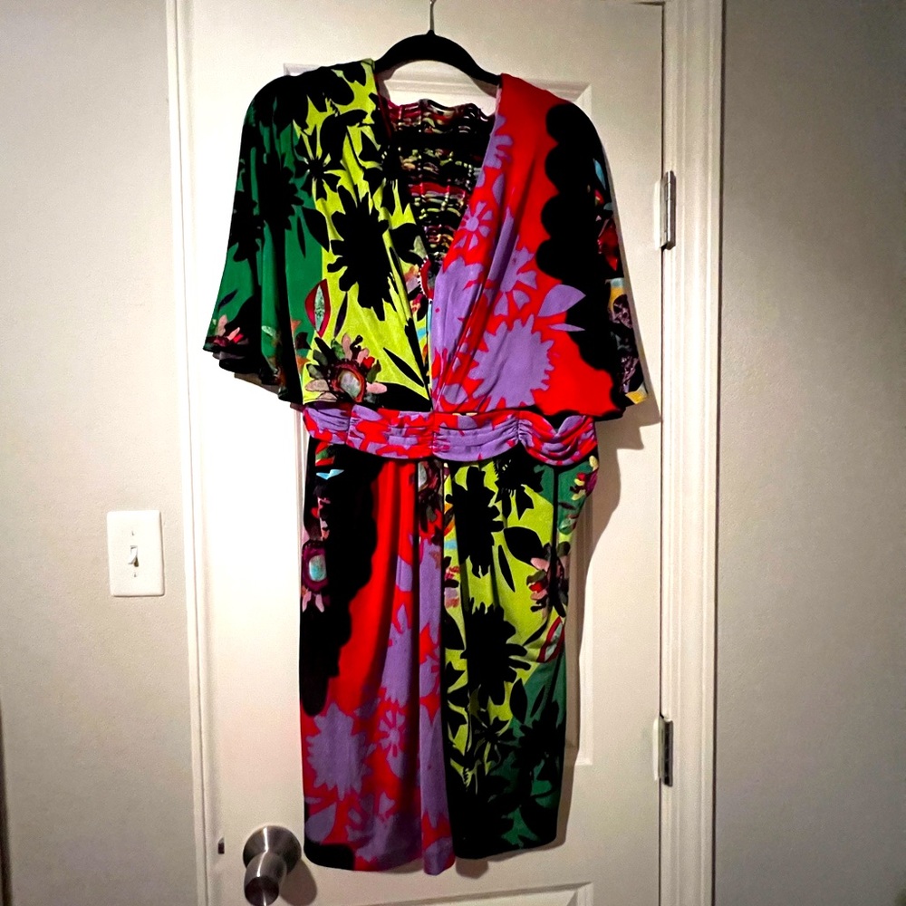 Fun, flirty mini dress from Anthropologie - size large!